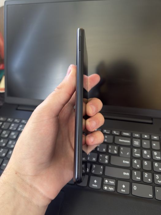 Продам телефон Xiaomi Redmi 9A