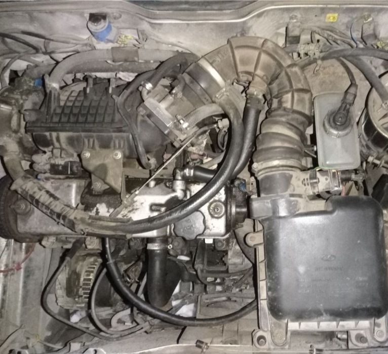 Двигун ваз  1,6 8 клап з навісним і кпп СРОЧНО