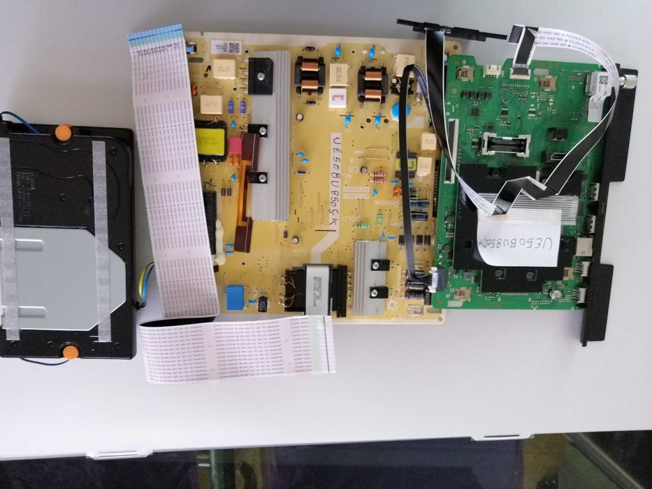 Peças da tv Samsung UE50BU8505K