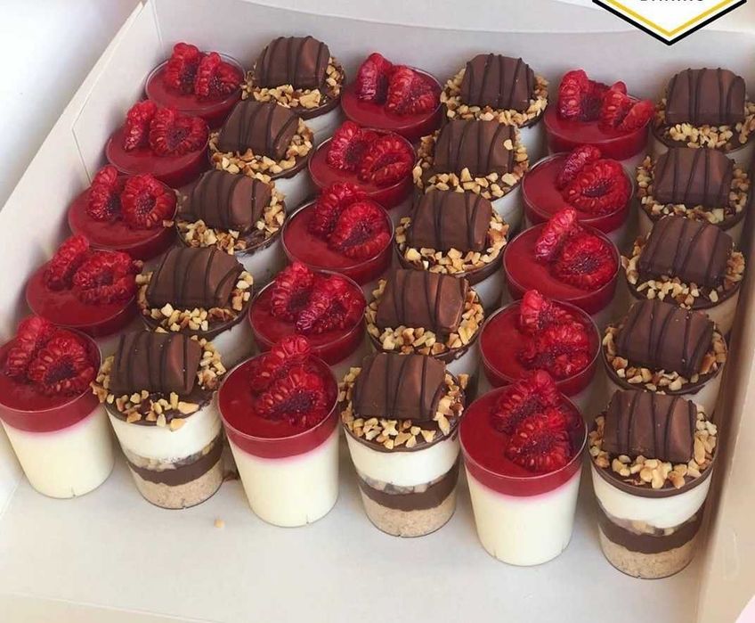 Słodki stół | Catering | Wesele | Komunia | Chrzciny | Urodziny