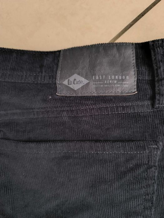 Spodnie sztruksowe Lee Cooper