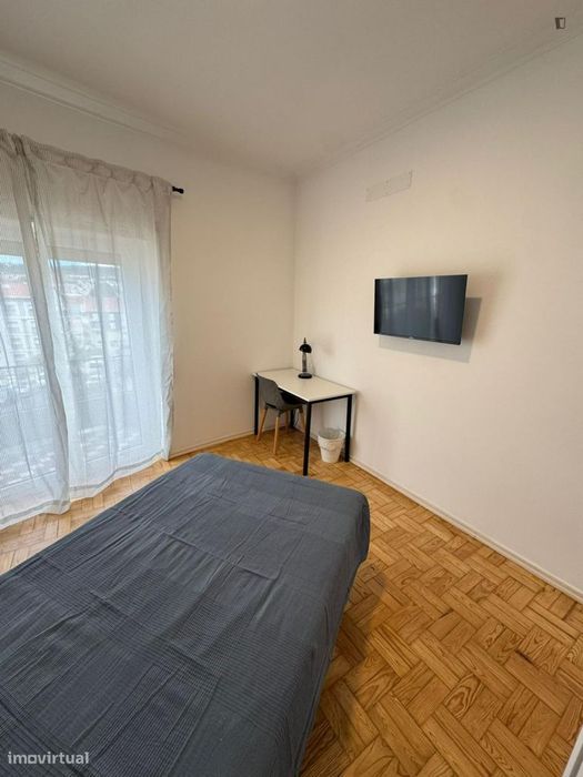 Quarto - localizado em Norton de Matos Coimbra