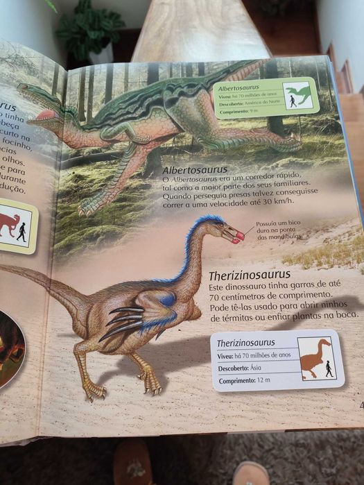 A minha primeira enciclopédia dos dinossauros