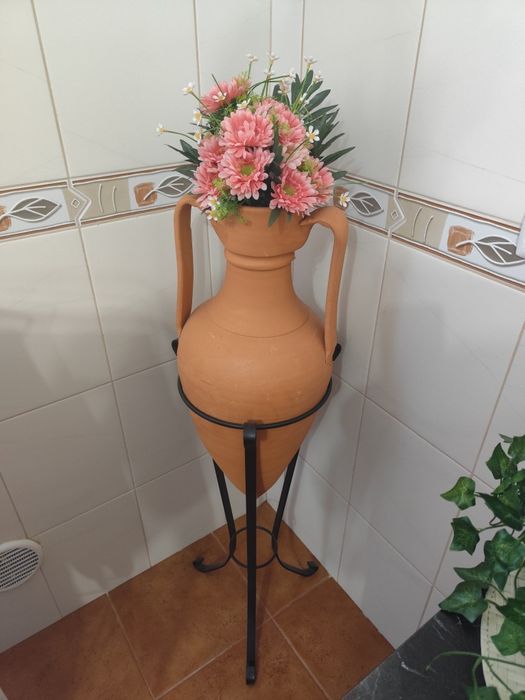 Vasos decorativos em cerâmica