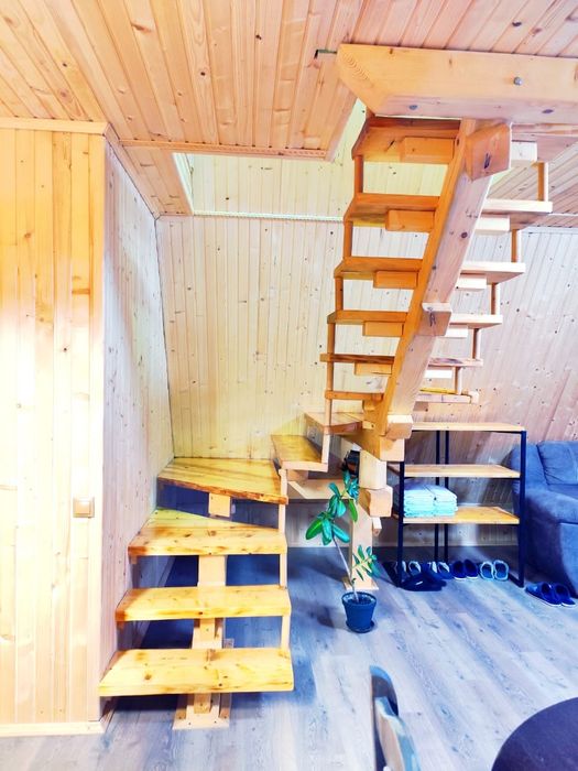 Проживання в будиночку A-frame