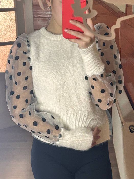 Кофтинки на дівчину