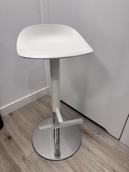 Ikea JANINGE Stołek barowy, biały,