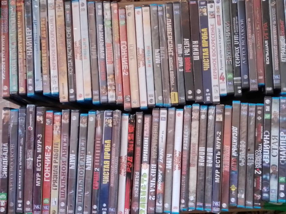 Диски 100 шт.  DVD нові