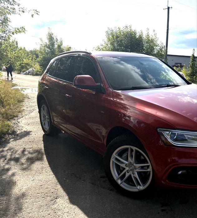 Продається Audi Q5 S-line