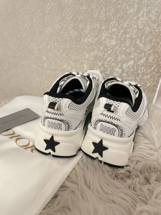 Кросівки жіночі Dior