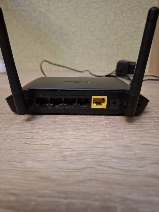 Wi-Fi роутер D-Link DIR-615