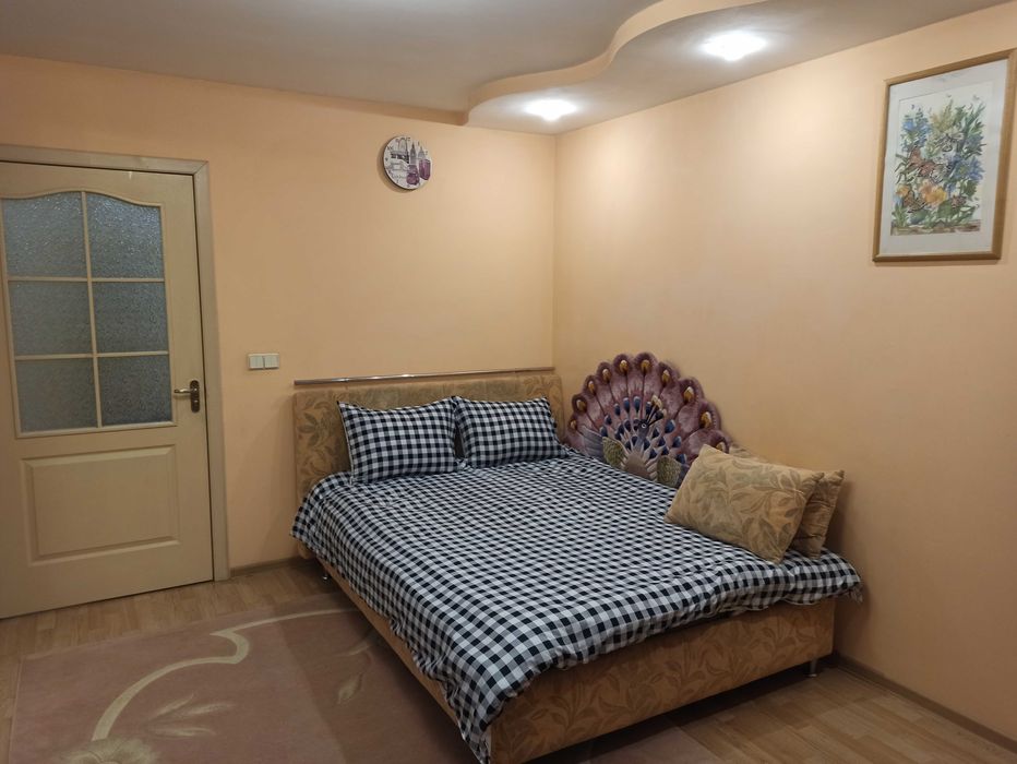 2-КІМНАТНА КВАРТИРА подобово, посуточно! Чернівці