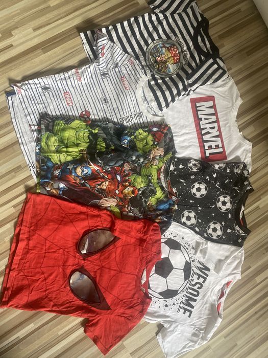 Koszulki chłopięce H&M