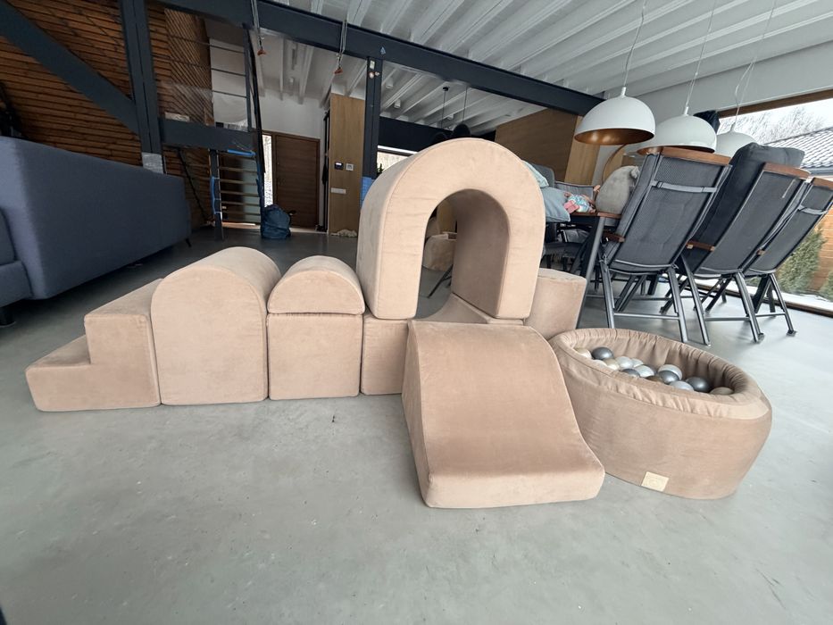 Misioo plac zabaw zamek z basenem, zloty (beżowy)