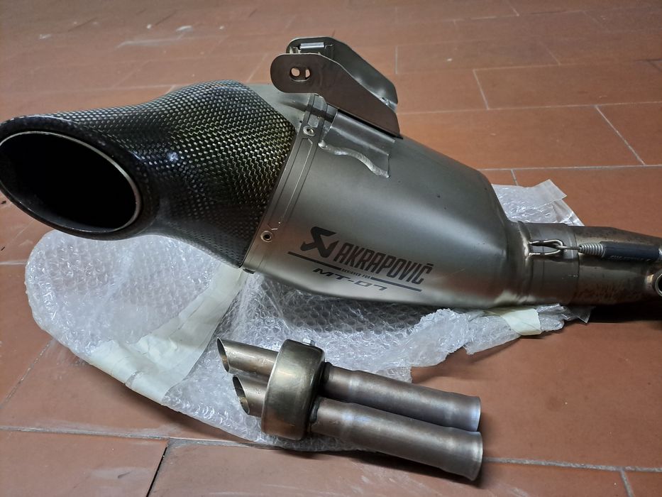 Akrapovic MT 07 titanium