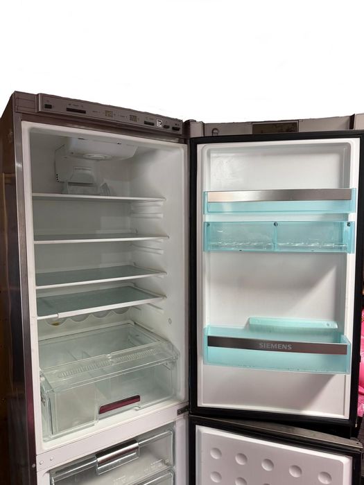 Frigorífico Siemens inox , usado mas em boas condições.