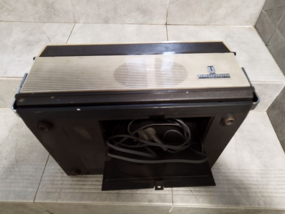 Magnetofon Grundig plus szpule