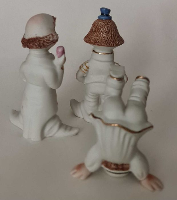 Bibelots em porcelana