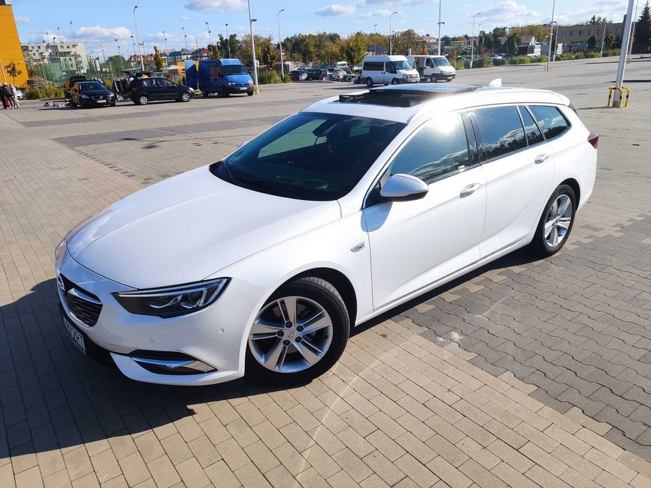 Opel Insignia 2.0d, 4x4, kamery 360, Panorama, HUD, Matrix LED, Flex R