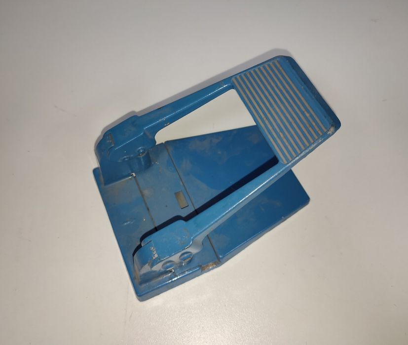 Дырокол времен СССР 2шт - 120грн.