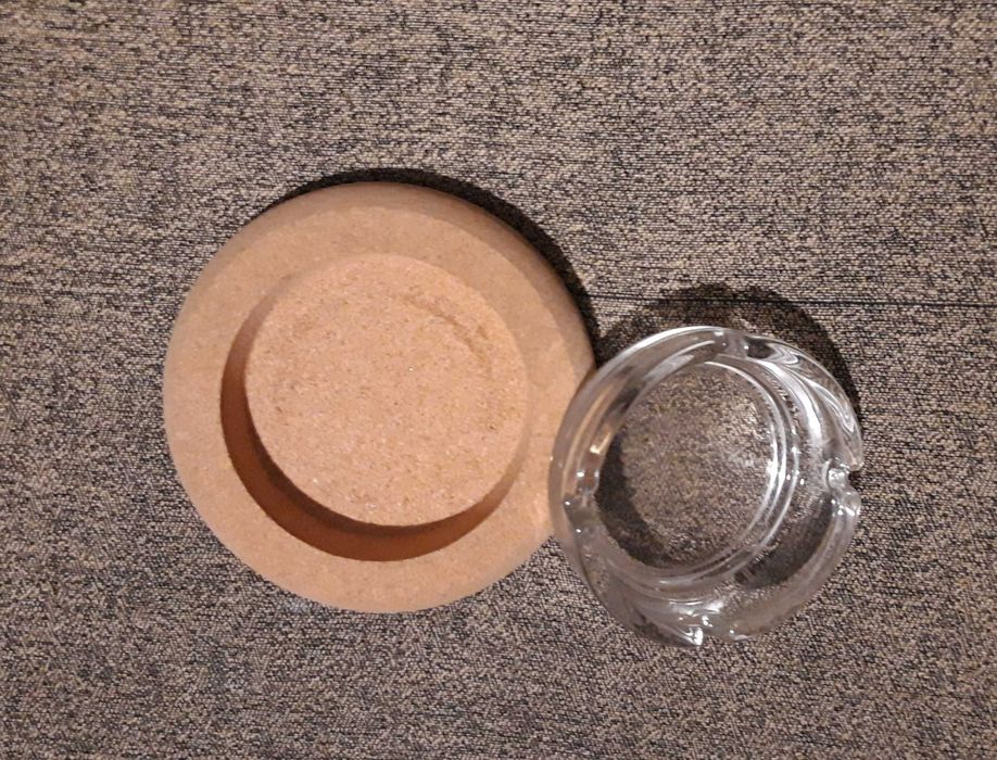 Cinzeiro de vidro .