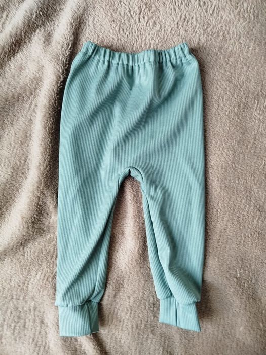 Продам дитячий костюм