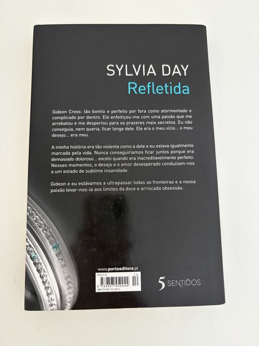 Livro Refletida - Sylvia Day