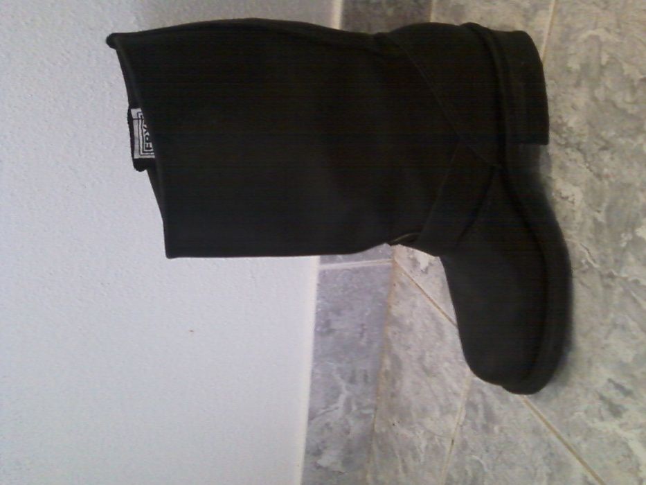 Botas Pretas Frye