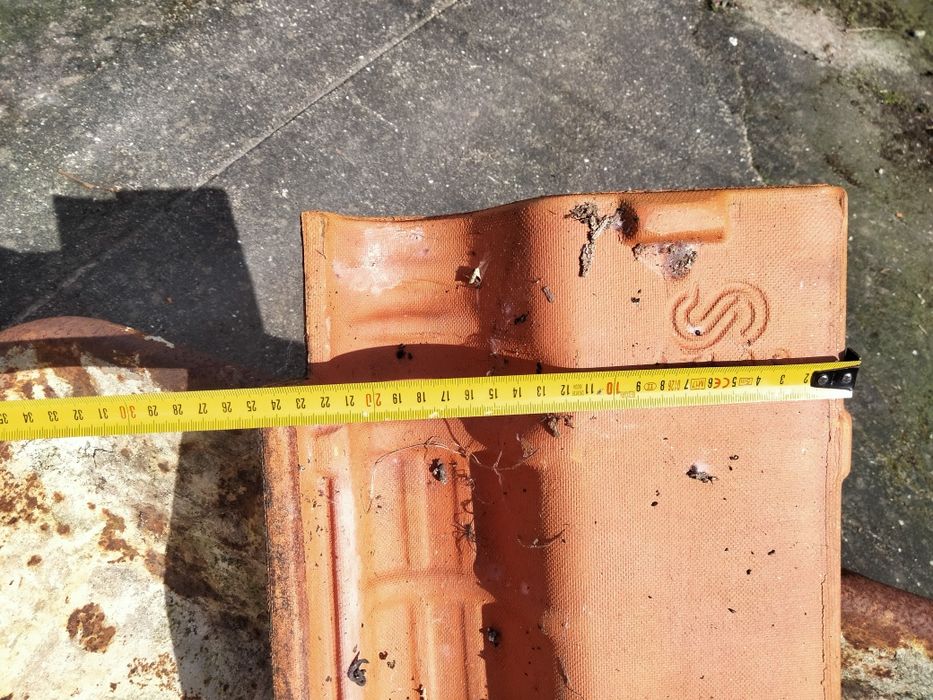 Telha (marca SOTELHA) em boas condições