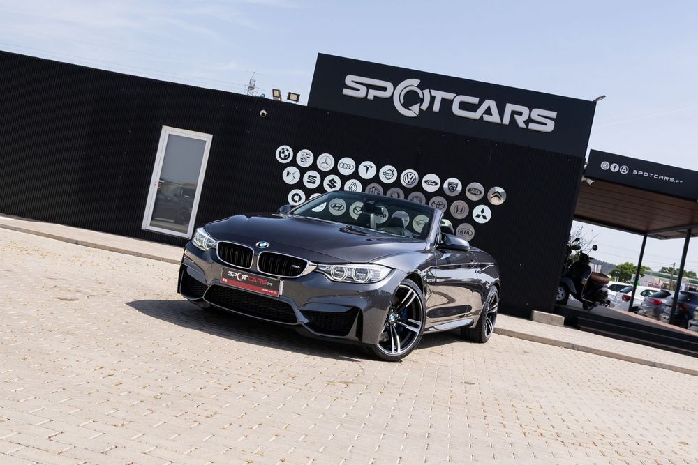 BMW M4 Auto