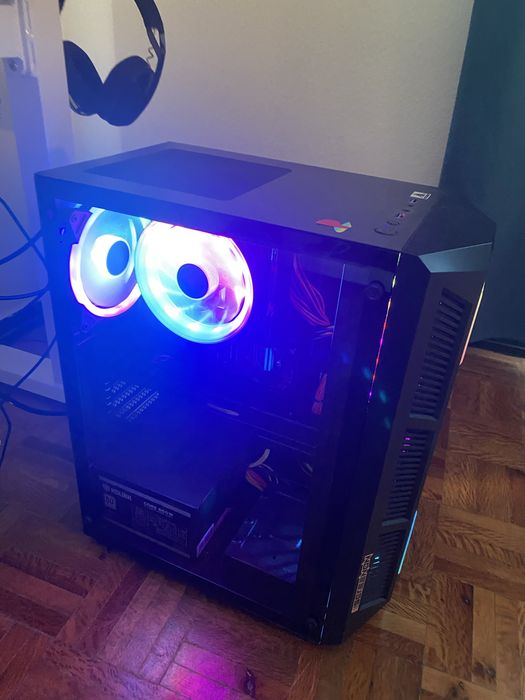 Vendo desktop  em boas condições