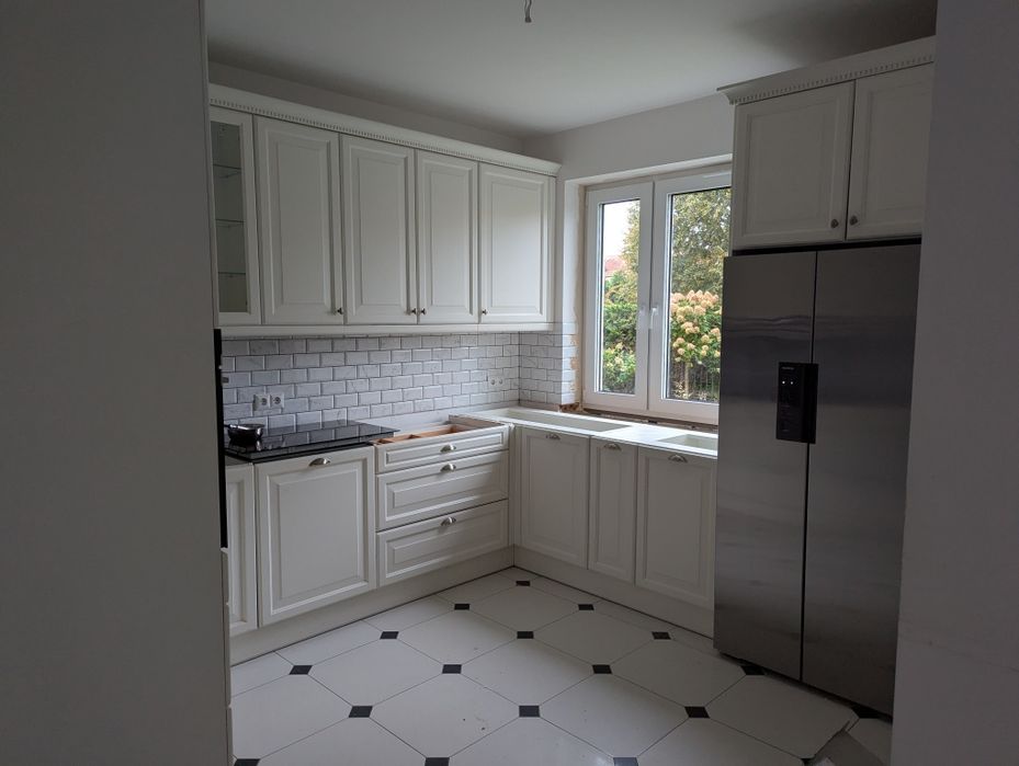 Sprzedam meble kuchenne że sprzętem