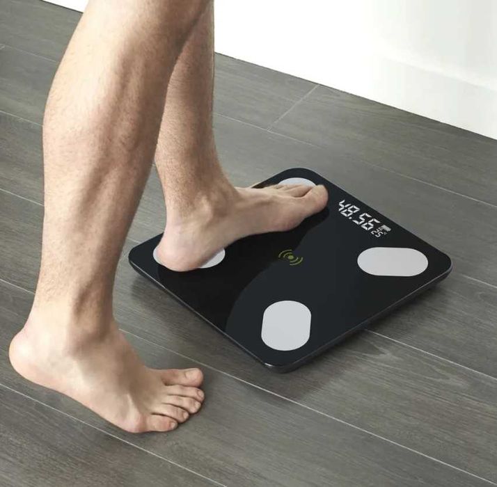 Waga łazienkowa 25w1 – Smart, Bluetooth, 180 kg