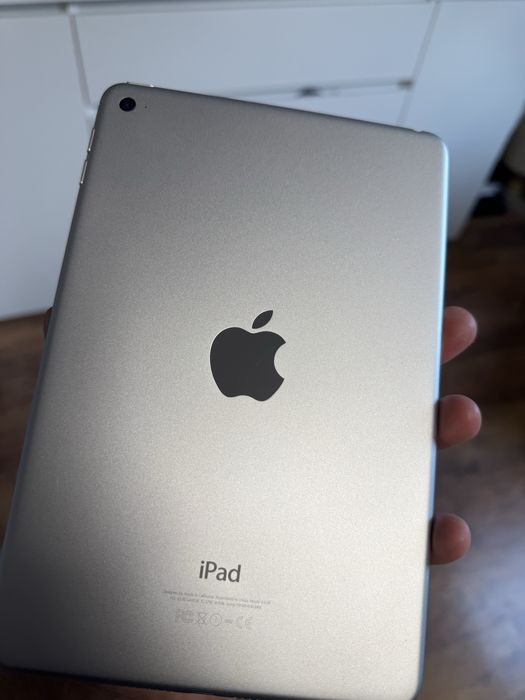 Tablet ipad  mini 4 128 GB