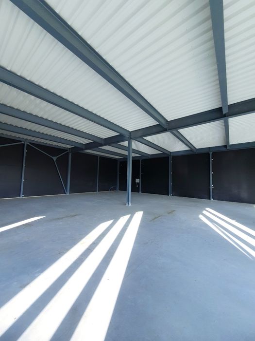 Оренда окремого фасадного приміщення з парковкою, вул.Б.Хмельницького