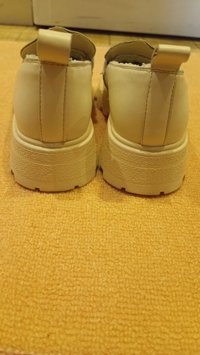 Mokasyny damskie demo sezonie