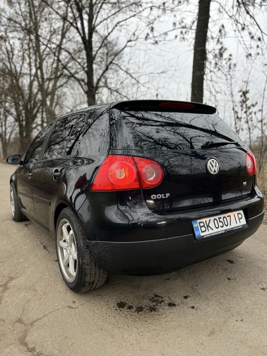 Volkswagen golf 5