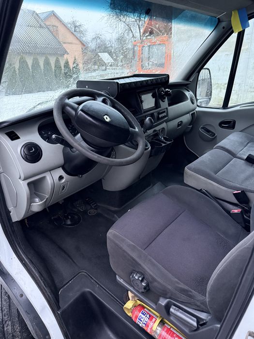 Renaut master 2.5 dci 2005 рік