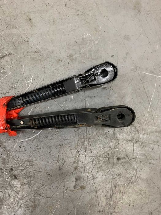 Skoda Felicia Ramiona Wycieraczek