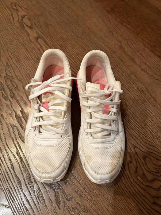 Кросівки Nike AirMax жіночі 38 р
