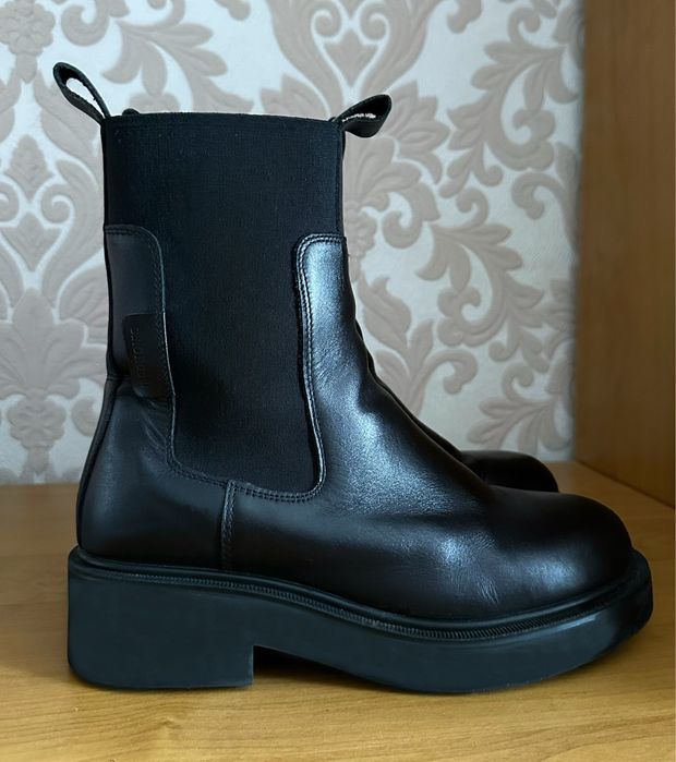 Шкіряні чоботи Gino Rossi