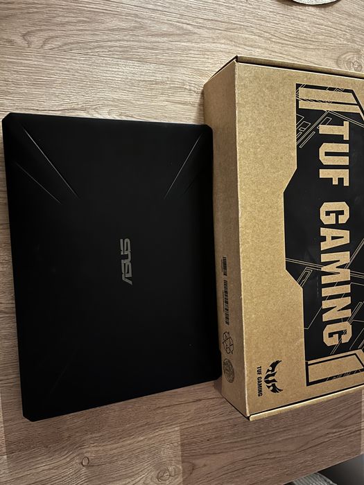ASUS TUF Gaming FX505DT | Ryzen 5 | GTX 1650 | 16GB RAM | SSD + HDD