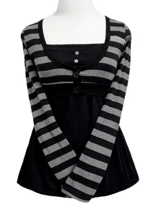 Сірий чорний лонгслів у смужку в стилі гранж y2k емо