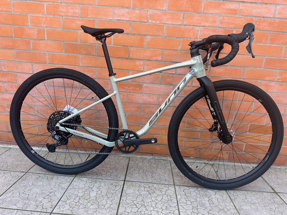Bicicleta gravel 2026 Sunn venture shimano cues