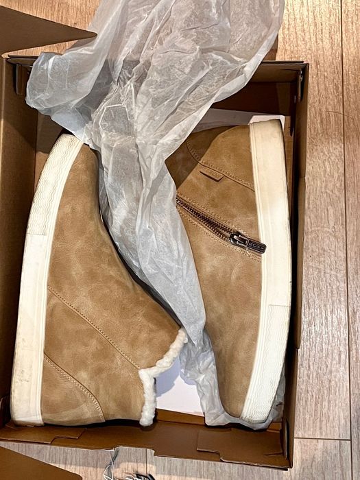 Botas Roxy Theeo Slip-On na moda e funcionais