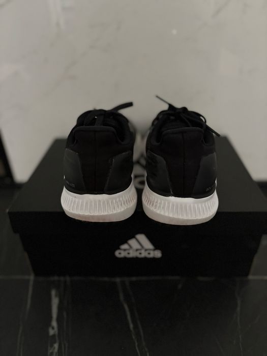 Продам кросівки ADIDAS 500грн.!