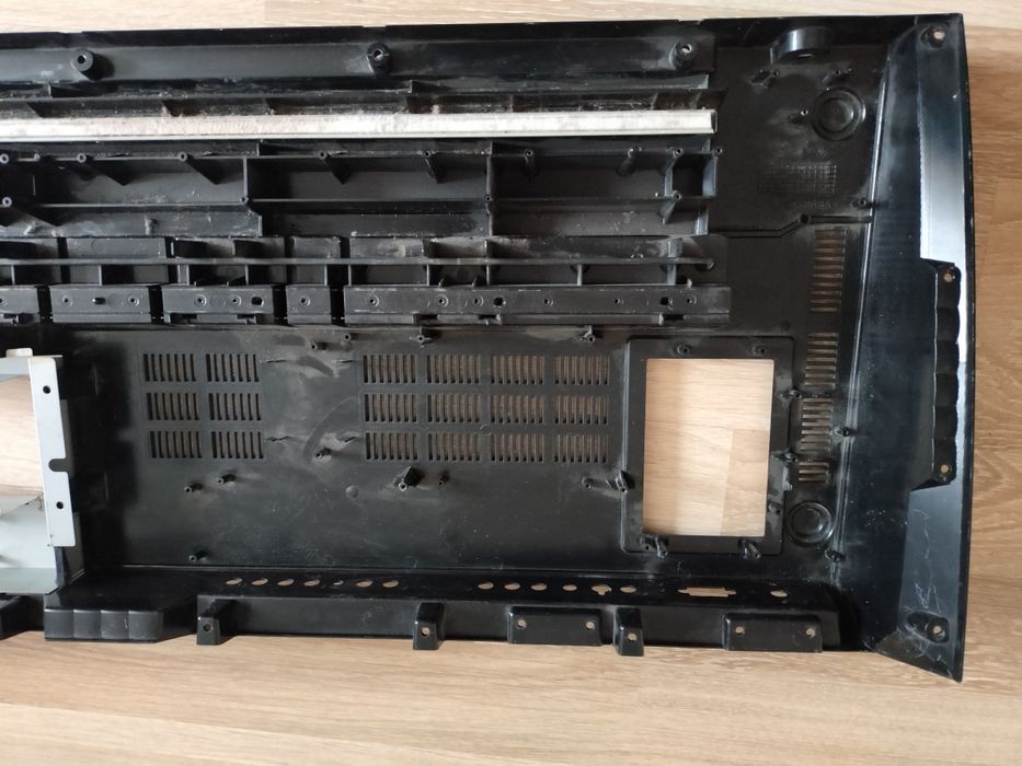 Yamaha Tyros 1 obudowa dolna