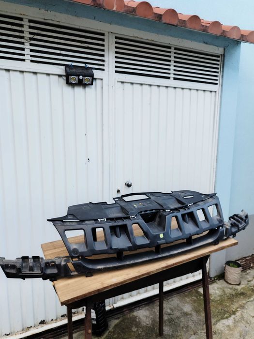 Reforço do pára-choques Renault Megane 3 fase 1