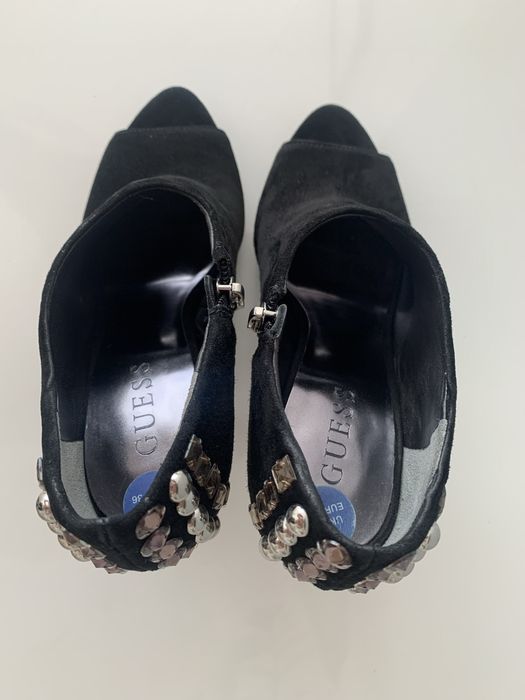 Guess open toe czarny zamsz 36/37