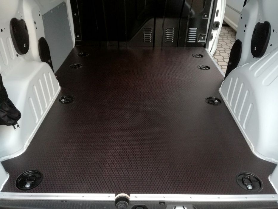 Opel Combo L1 - podłoga ze sklejki brązowej 9mm (2018->) NOWY !!